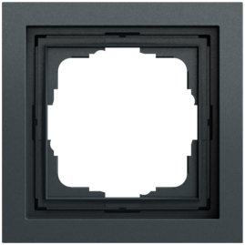 021173